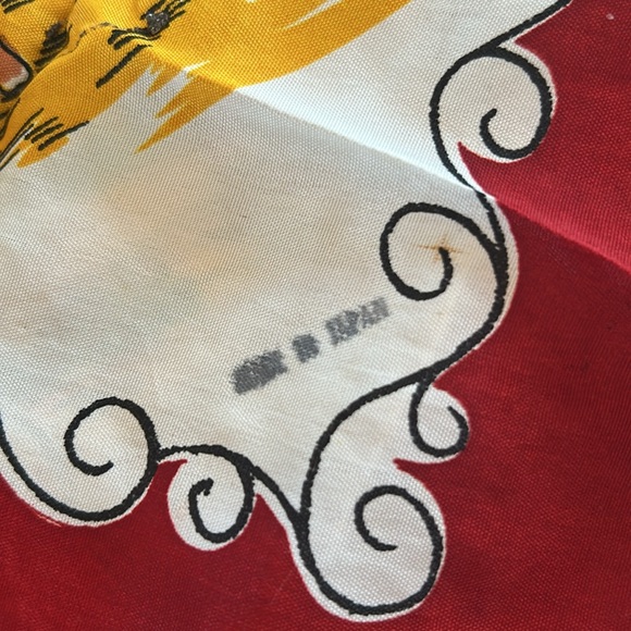 Tijuana Mexico-Themed Vintage Scarf Made in Japan 1940s - 1960s. - Picture 13 of 16